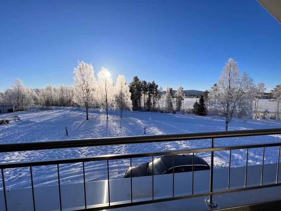 Mökki Levillä palveluiden lähellä Chalet in Lapland