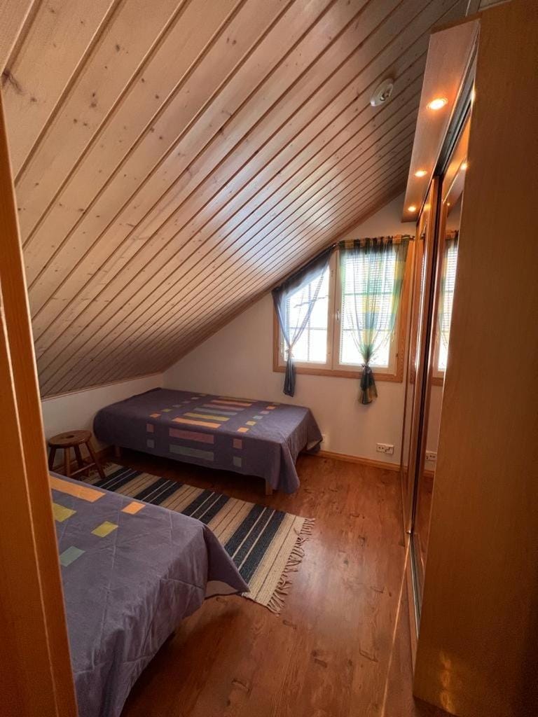 Mökki Levillä palveluiden lähellä Chalet in Lapland