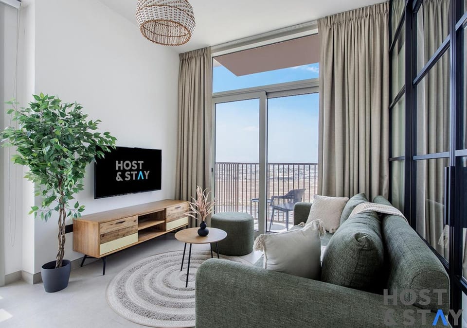 TV and multimedia, Balcony/Terrace, Living room, Seating area