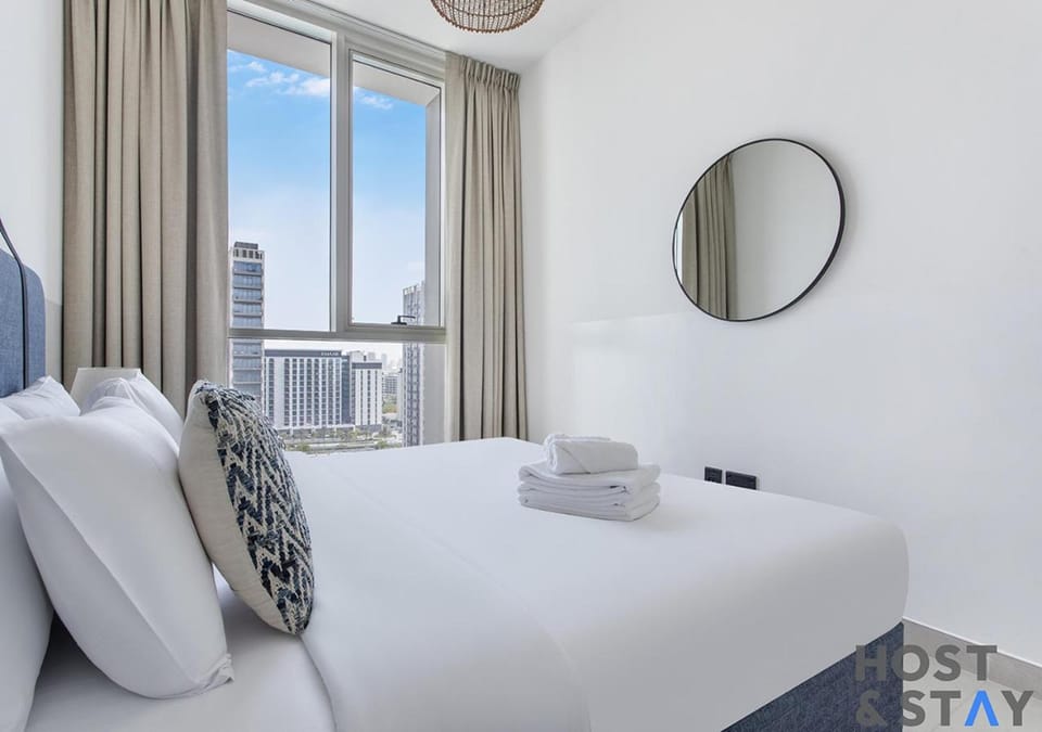 Upgraded 2BR In Collective 2 Apartment in Dubai