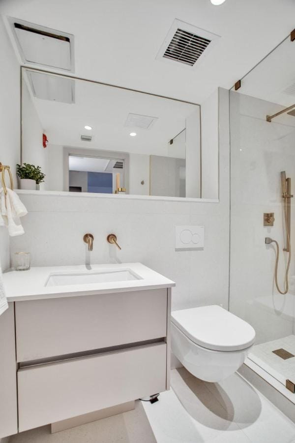 Vonder Miami Beach - Unit 3 Hotel in South Beach Miami