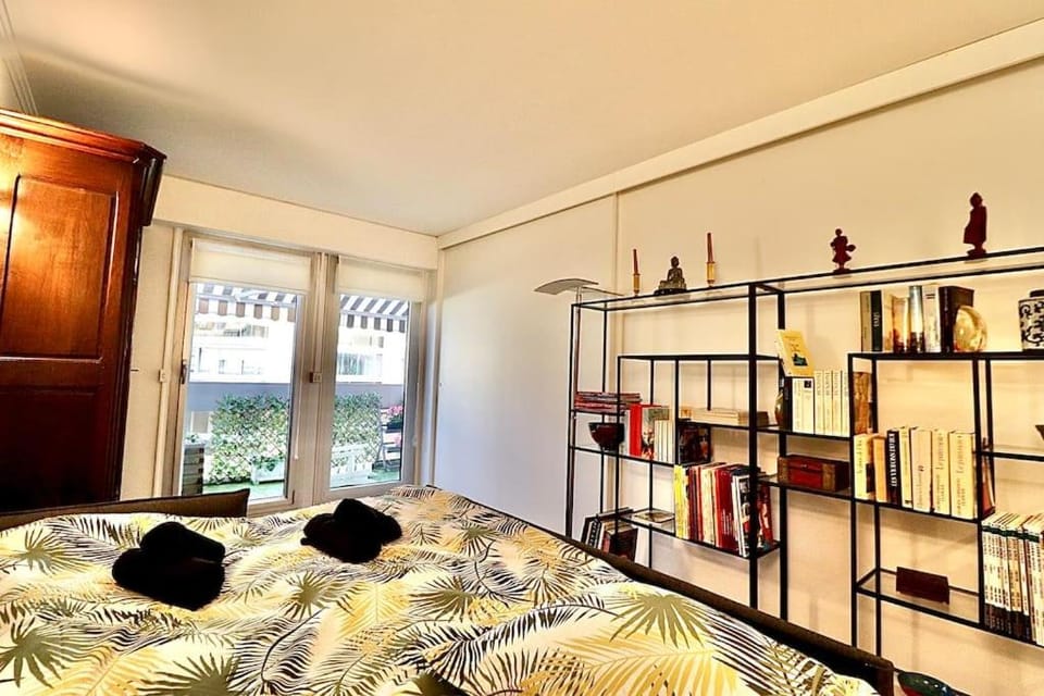 2 pièces avec balcon - Parking - Proche Versailles Apartment in Versailles