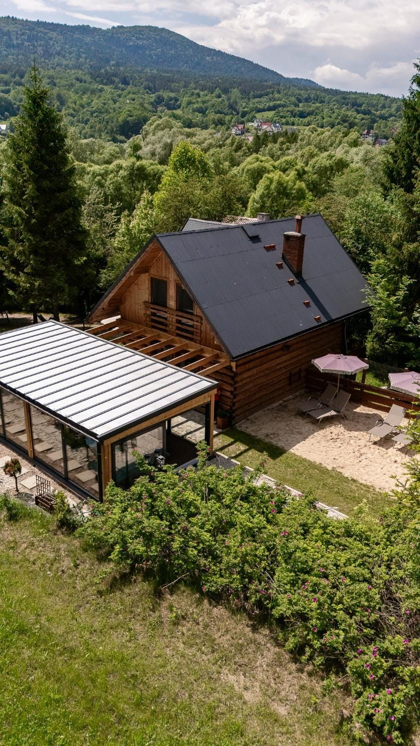 Polana Słowikowa 5 star -domek w górach z całorocznym, podgrzewanym, zadaszonym basenem i z jacuzzi, sauna, basen, plaża, 30 arowy ogród z lasem Chalet in Lesser Poland Voivodeship