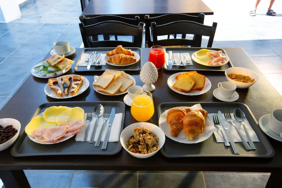 Buffet breakfast