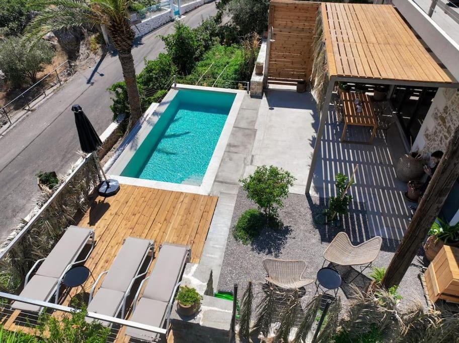 Patio, Pool view