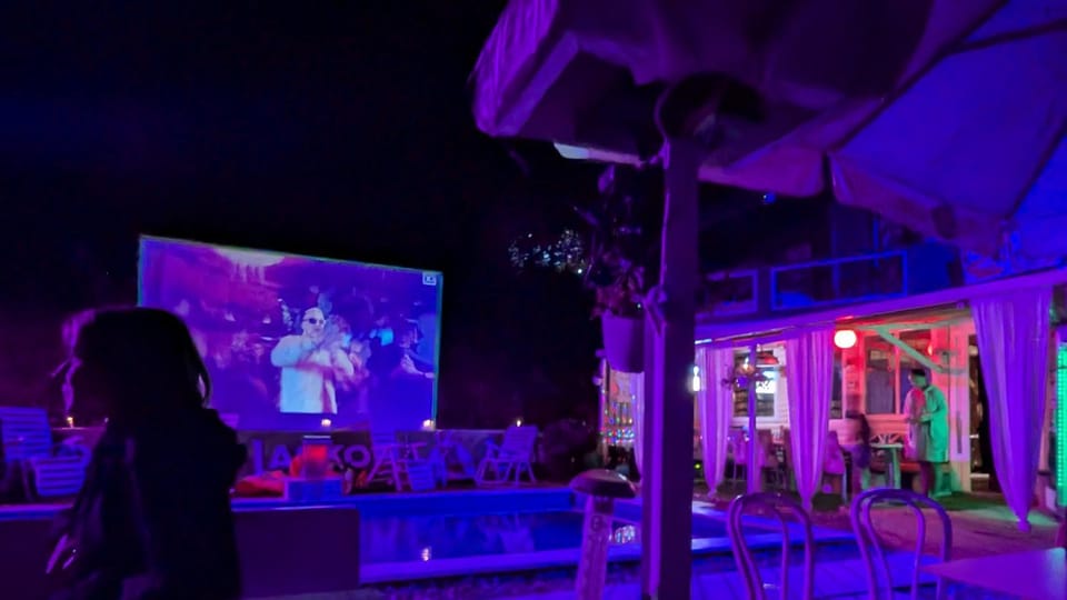 Night, Evening entertainment, Swimming pool