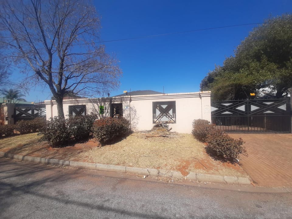 Yolkel guesthouse Bed and Breakfast in Gauteng