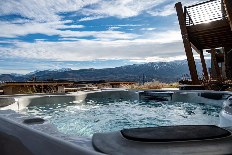 Moose Ridge Hideaway Ri903 Ski Retreat Hot Tub House in Eden