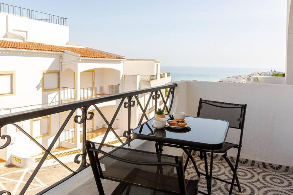 BrisaMar Villas 2: Sol, Mar, Serenidade Apartment in Albufeira