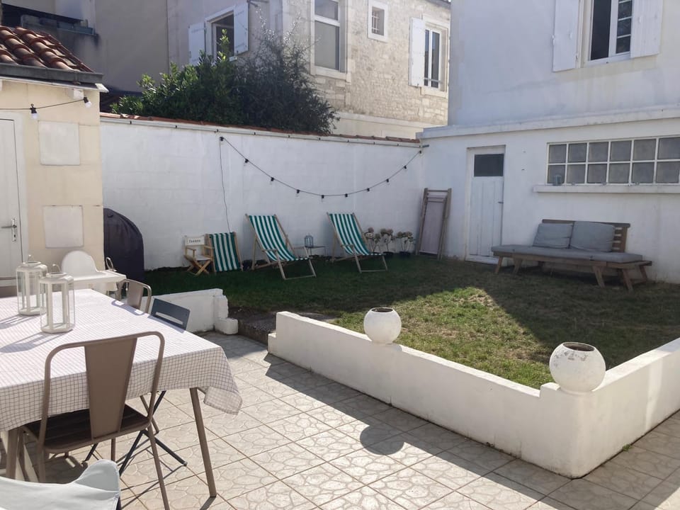 Maison La Rochelle - 5 min à pied Gare et Port House in La Rochelle