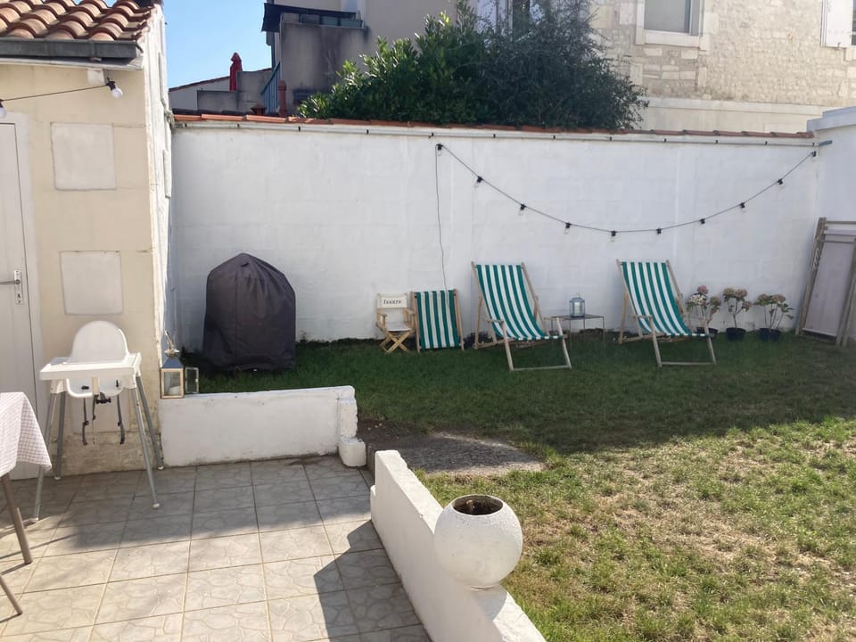 Maison La Rochelle - 5 min à pied Gare et Port House in La Rochelle