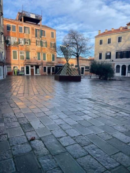 Ca'Antica sinagoga - Venice Canal front apartment Apartment in Venice