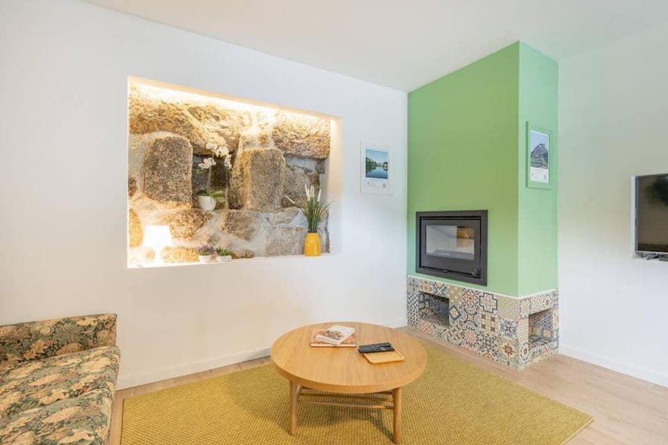 Recanto de Airó House in Viana do Castelo District, Portugal