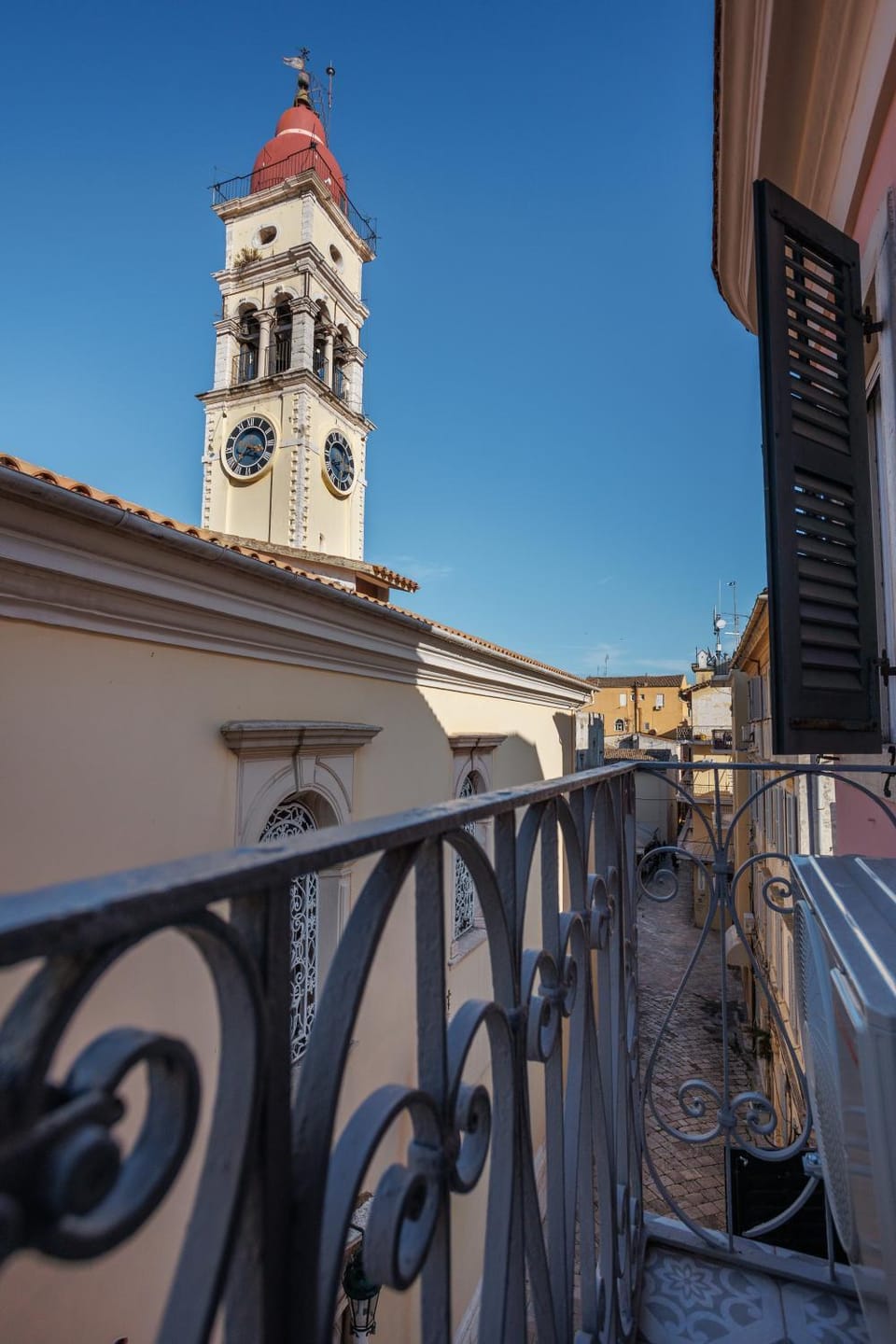 Balcony/Terrace, Landmark view