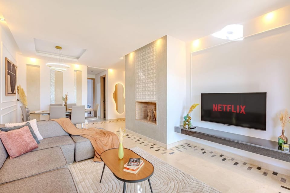 TV and multimedia, Seating area
