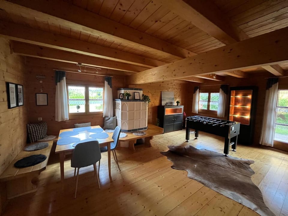 Communal lounge/ TV room, Dining area