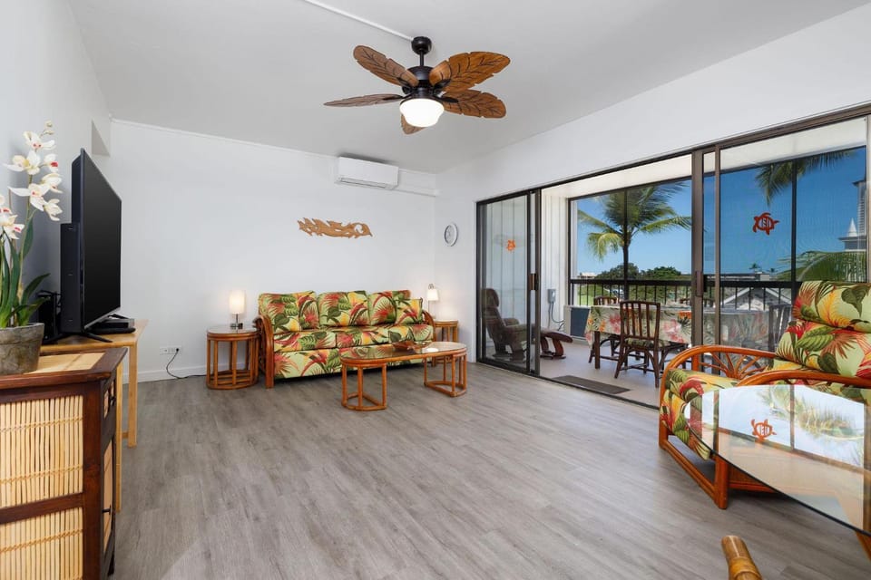 Kona Plaza#411 House in Holualoa