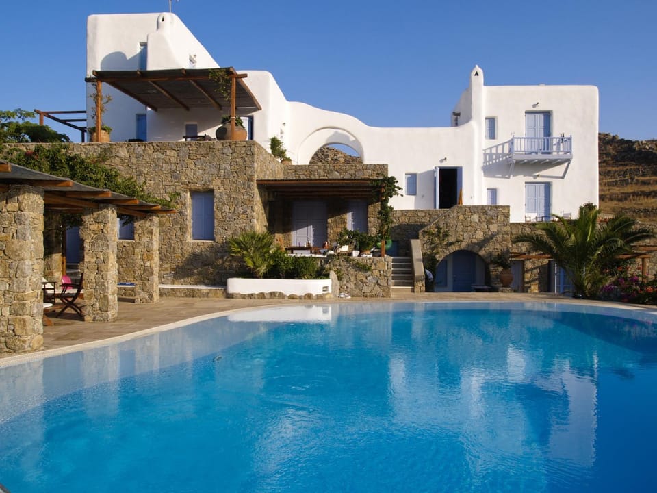 Day, Pool view, Swimming pool, sunbed
