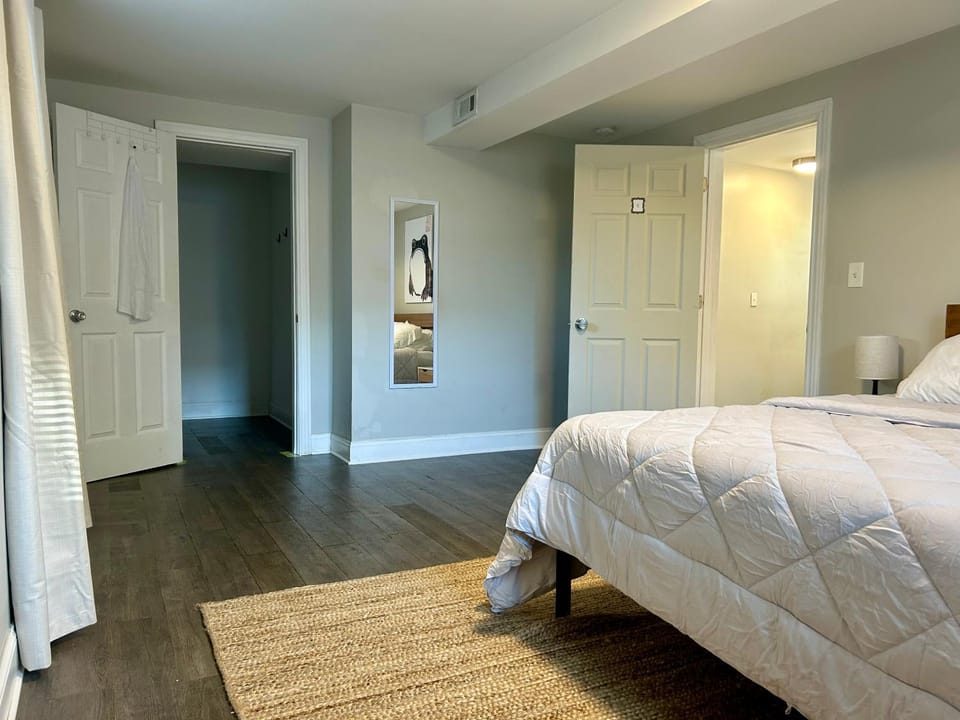Cozy Private Room in Hammond, IN - 2 Vacation rental in Hammond