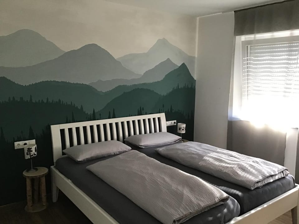 Bed, Photo of the whole room, Bedroom