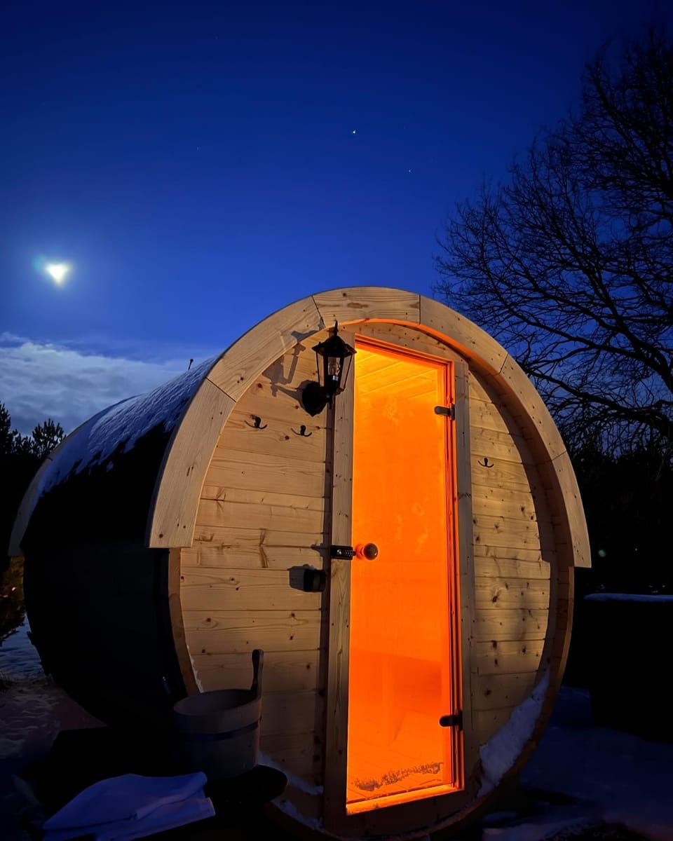 Tiny U Labe House in Czechia