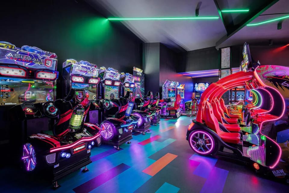Game Room, Evening entertainment