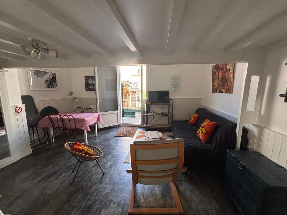 Apart Hypercentre TERRASSE - PARKING Apartment in Arcachon