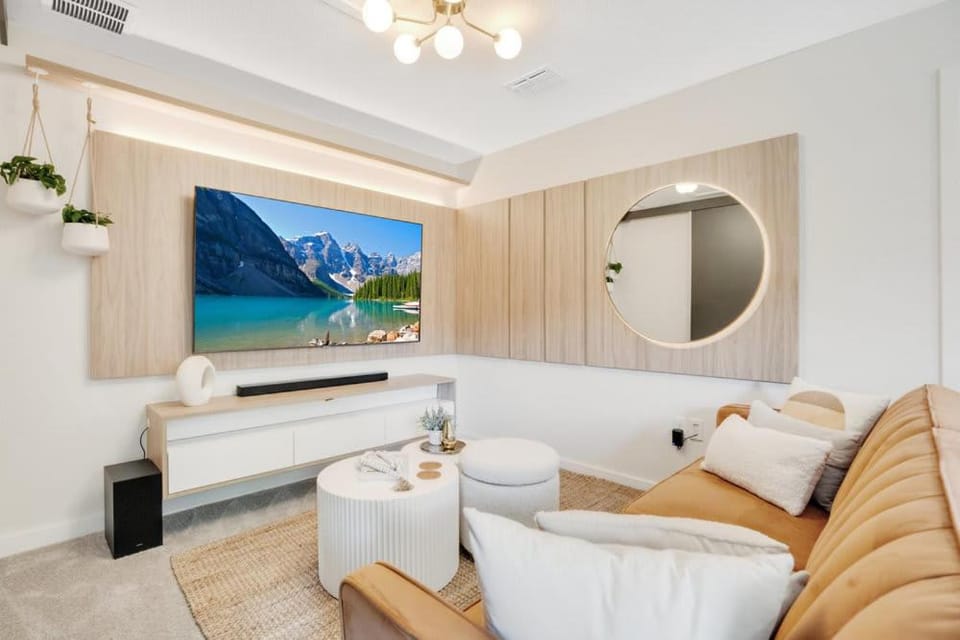 Luxury Villa Near Disney and Universal House in Four Corners