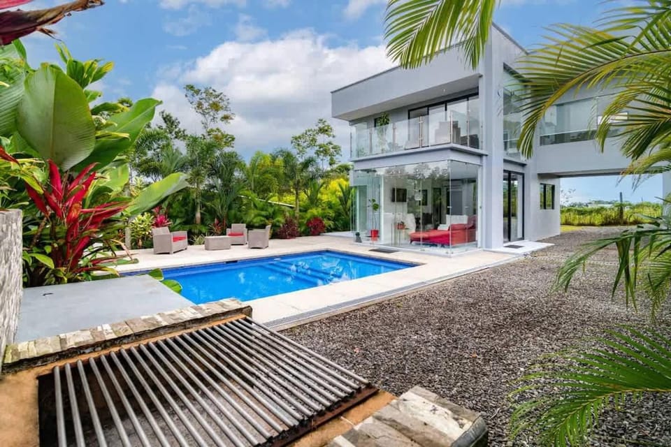 House of Views, King Bed, Volcano View Villa in Alajuela Province