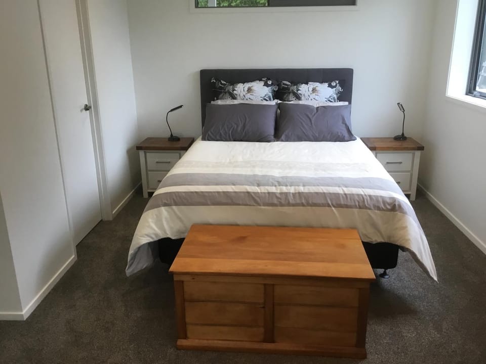 The Tropical Studio 50B Apartment in Northland