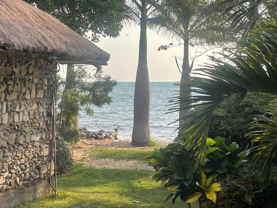 Day, Natural landscape, Garden view, Lake view