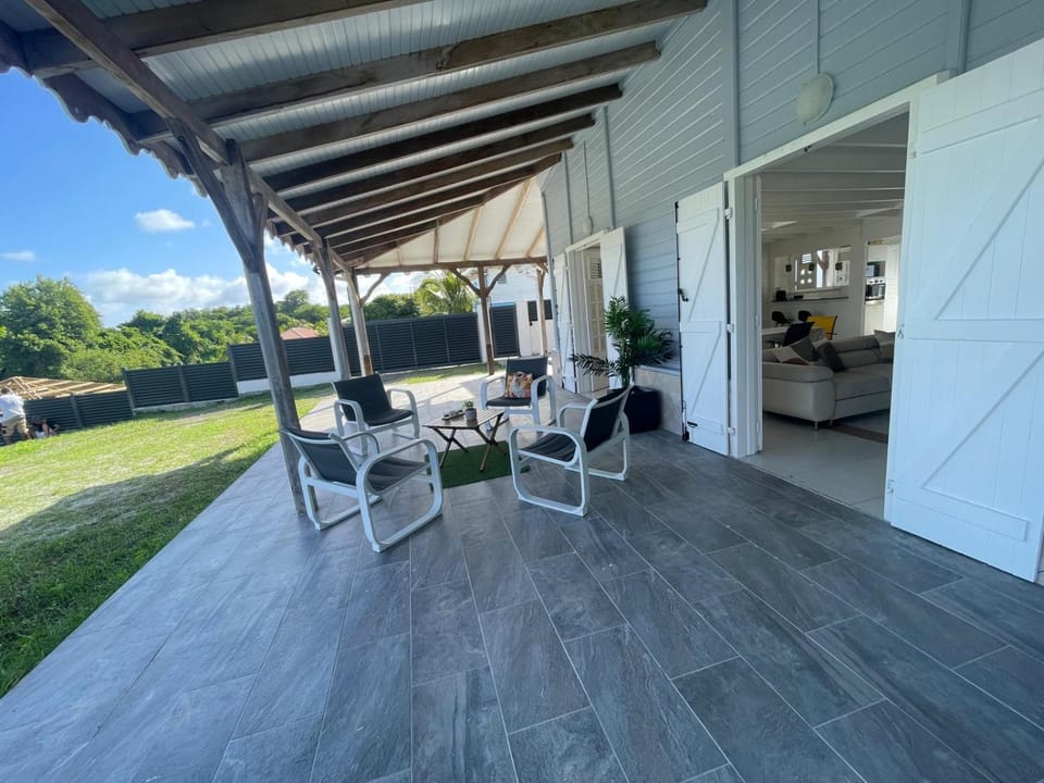 Garden, Balcony/Terrace, Living room, Garden view
