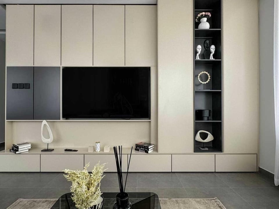TV and multimedia, Kitchen or kitchenette
