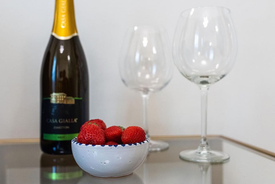 Food and drinks, Drinks, Alcoholic drinks