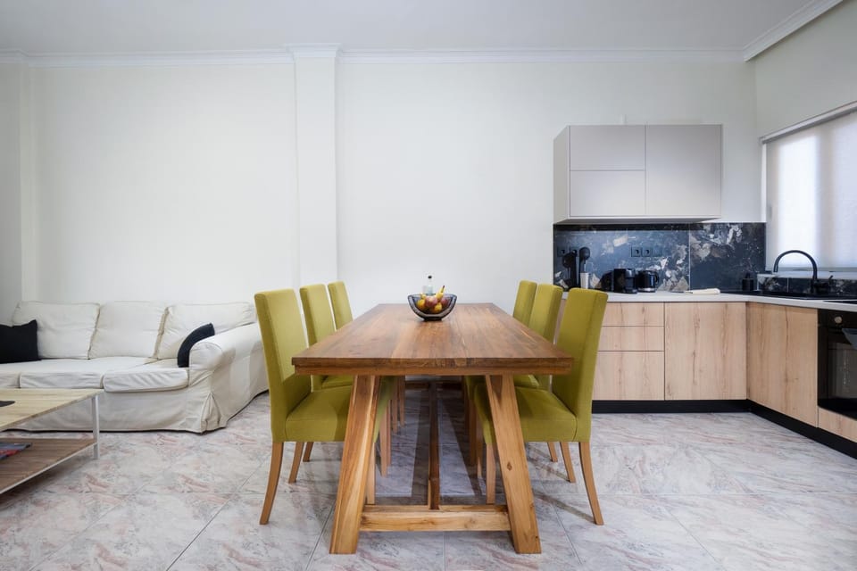 Kitchen or kitchenette, Living room, Dining area, stove