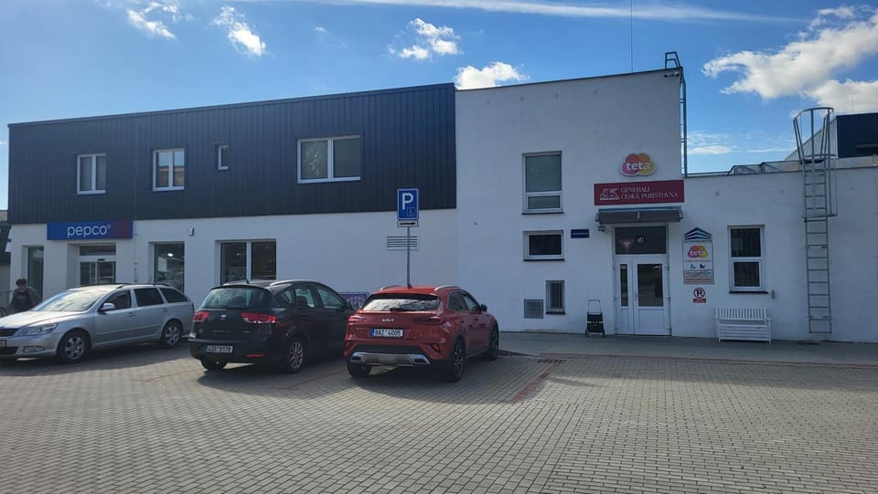 Property building, Parking