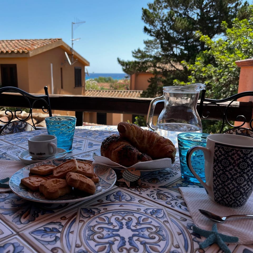Day, Coffee/tea facilities, Balcony/Terrace, Dining area, Breakfast