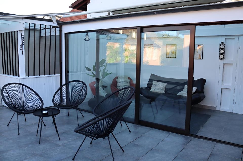 Balcony/Terrace, Seating area