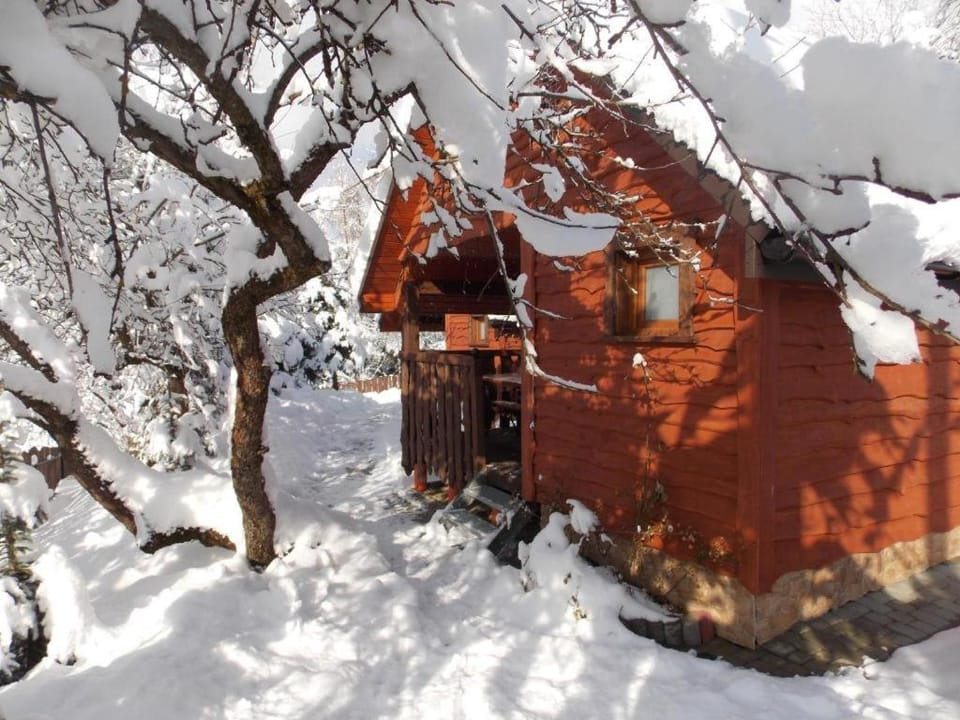 Property building, Winter