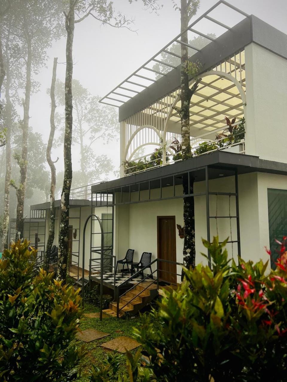 Property building, Day, Natural landscape, Garden, View (from property/room), Balcony/Terrace, Garden view