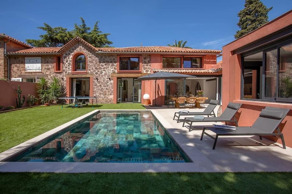 Villa 4 étoiles, 300m2, 700 m plage, 5 min du centre Villa in Saint-Raphael