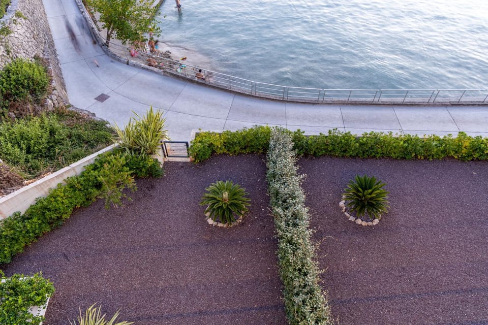 Day, Neighbourhood, Garden, Garden view, Sea view