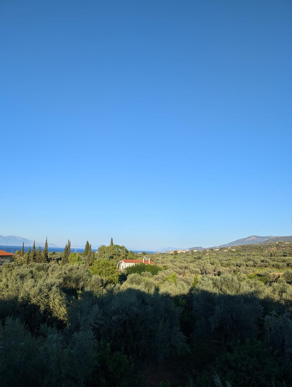 Mountain view, Sea view