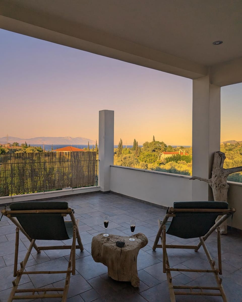 View (from property/room), Balcony/Terrace, Sea view