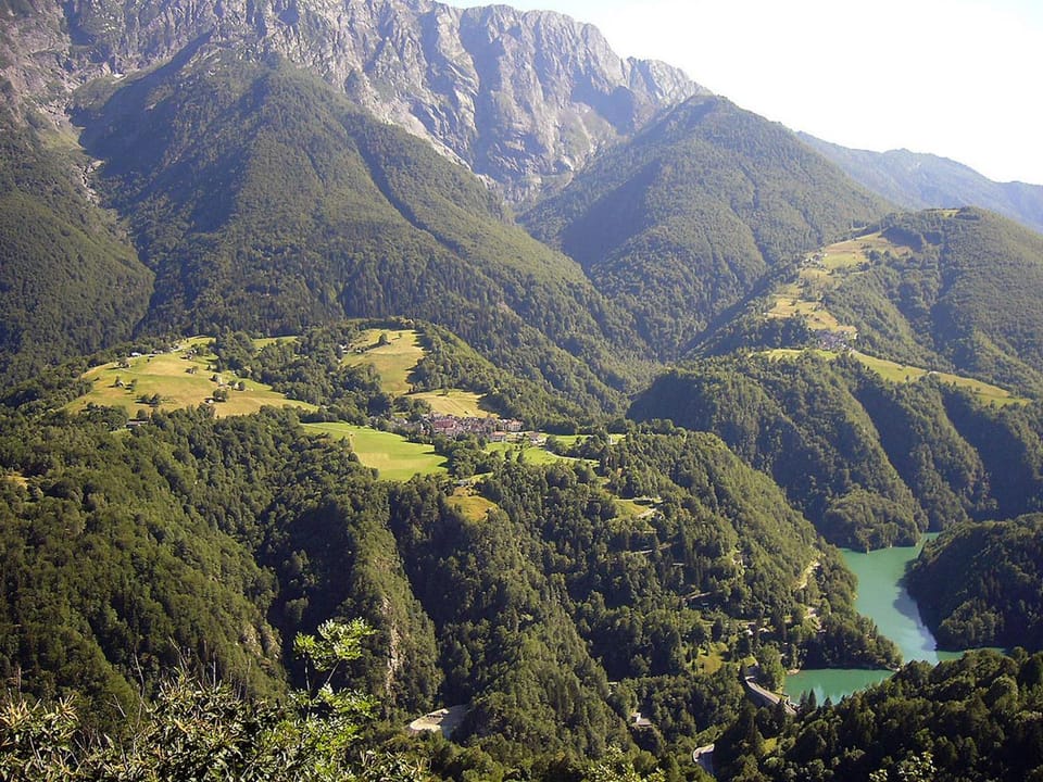 Natural landscape, Lake view, Mountain view