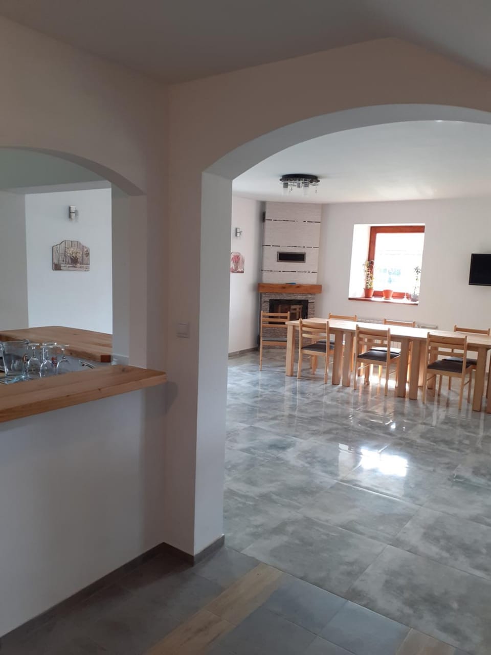 Communal lounge/ TV room