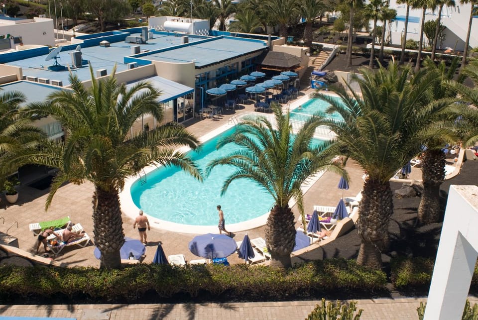 Bird's eye view, Swimming pool, Swimming pool