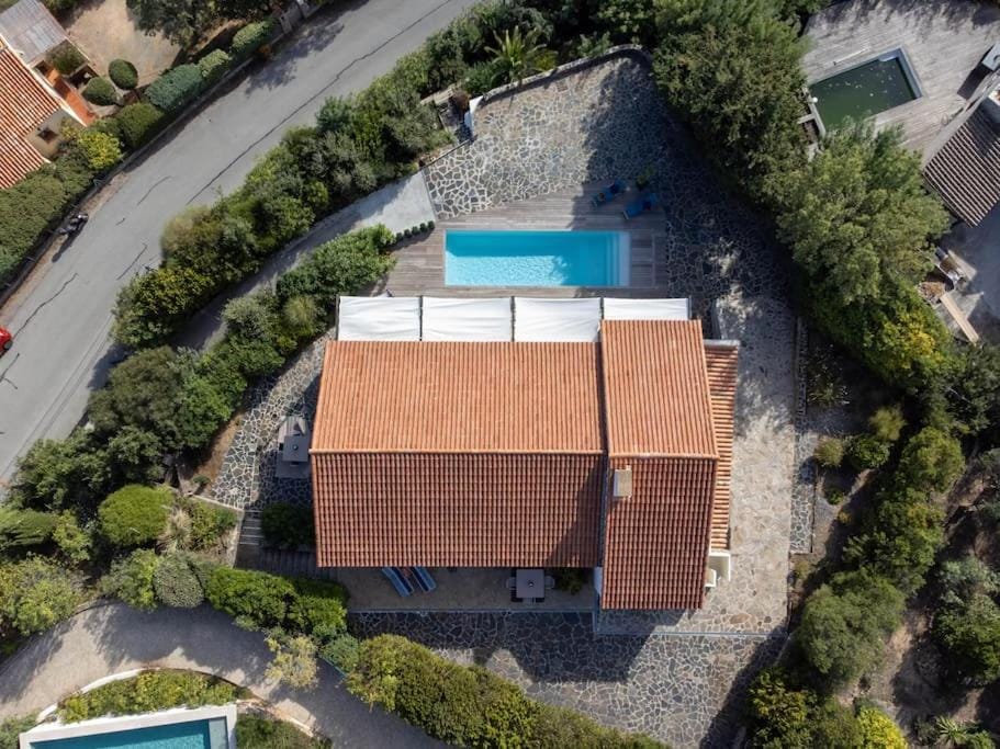 Villa 4 étoiles, 250m2, piscine, parking, vue mer Villa in La Croix-Valmer
