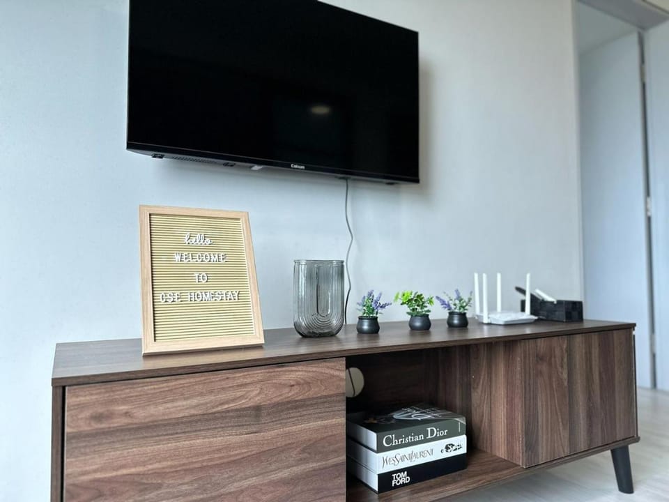 TV and multimedia, Living room