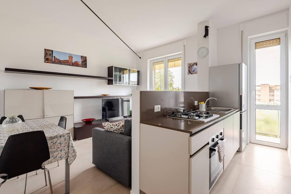 Kitchen or kitchenette, Living room, Seating area, Dining area, dishwasher, oven